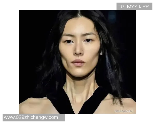 中国足球明星刘雯的成长历程与辉煌成就全景解析